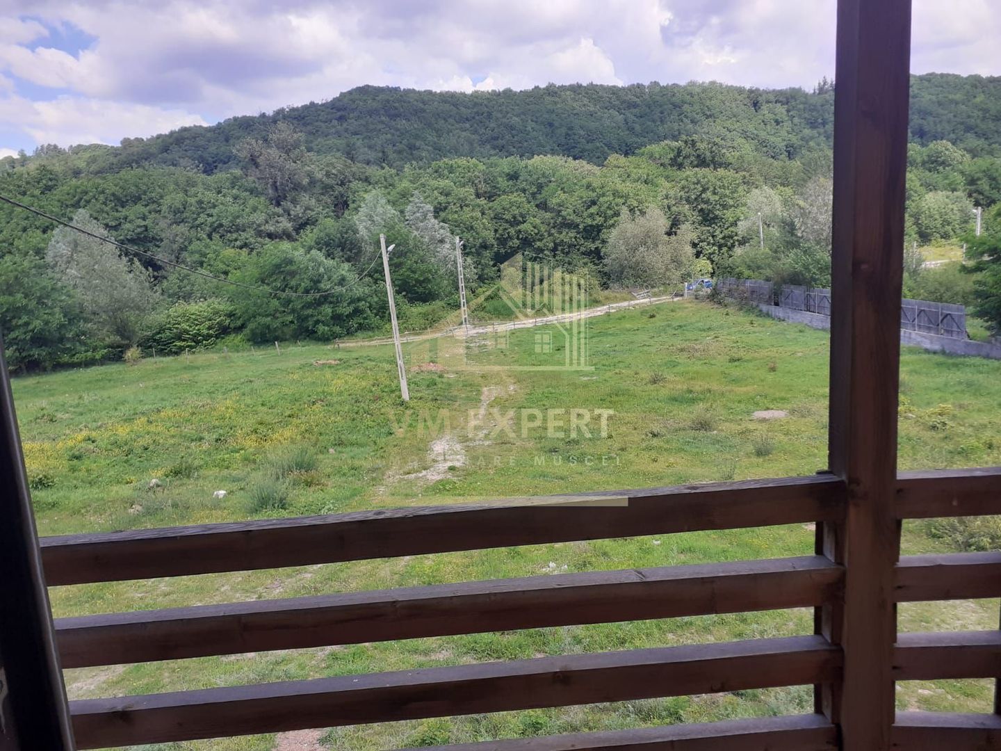 VILA 8 CAMERE, TEREN 5000 MP CAMPULUNG, APA SARATA - Poză 3