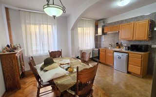 Duplex mobilat, utilat, 4 camere, garaj, zona exclusivista, Cetate - Poză 6