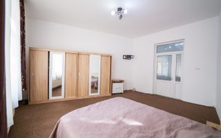 PRET NOU! Apartament spatios 4 camere - COMISION 0% - Poză 1