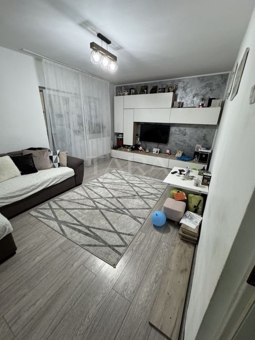 Apartament cu 3 camere de vanzare in Marasti. - Poză 1