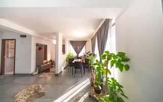 Vila Individuala cu 4 camere, zona Giurgiului - Poză 2