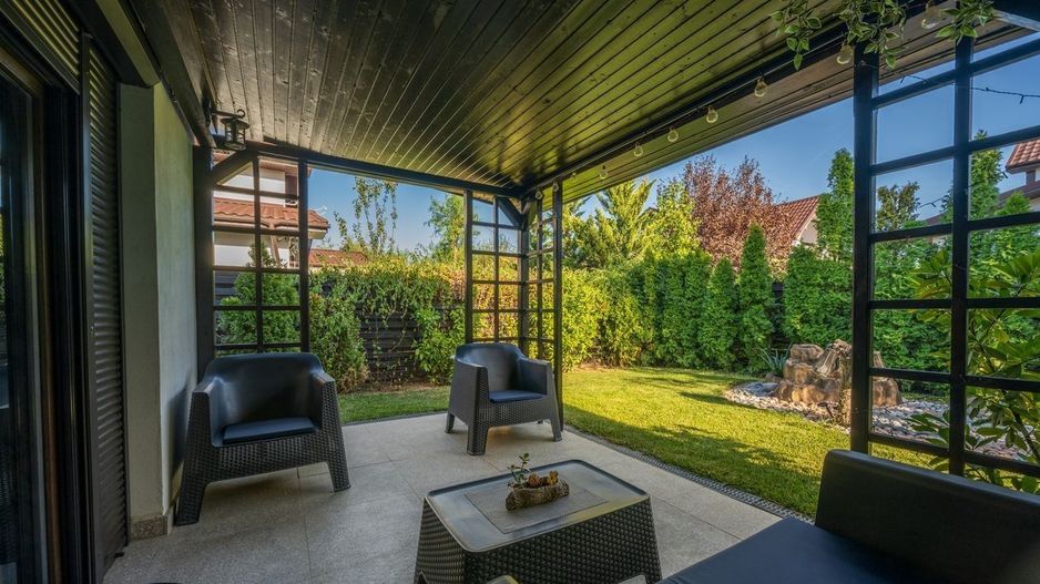 De vanzare | Casa deosebita cu 4 camere | Corbeanca - Poză 2