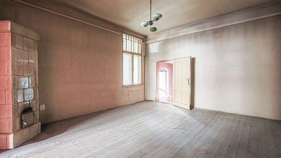 Proiect de clinică sau birouri în centru – casă cu demisol, de renovat - Poză 10