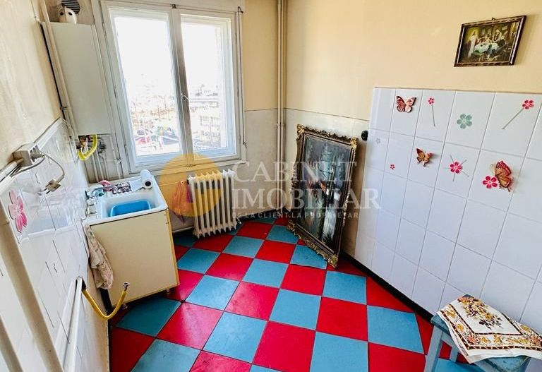 2 Camere Decomandat - Etaj Intermediar - Bloc Fara Risc - Poză 4