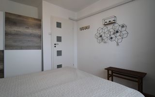 Piata Vicotoriei, 3 camere, centrala proprie - Poză 11