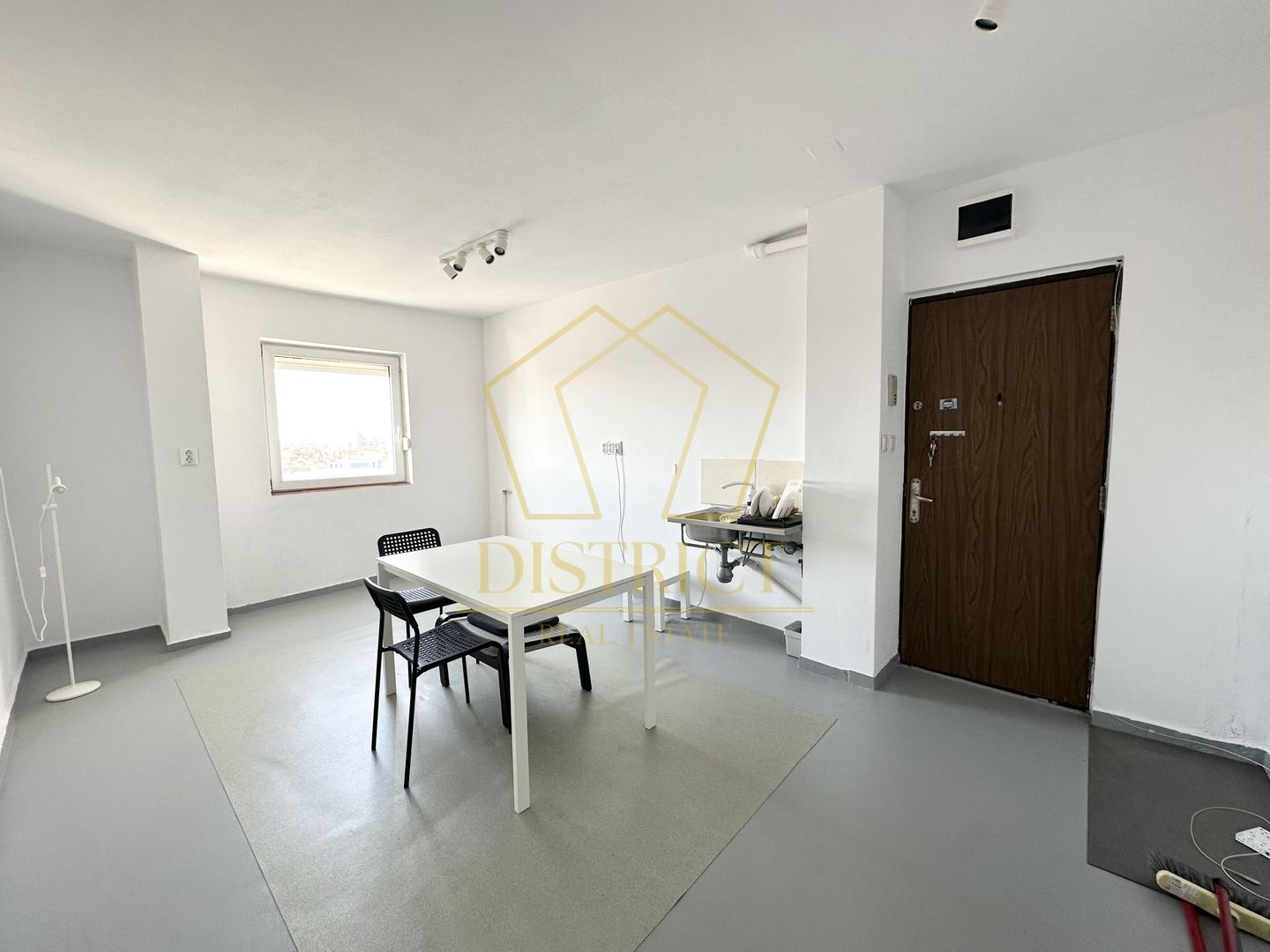 Apartament cu 3 camere | Complexul Studentesc - Poză 9