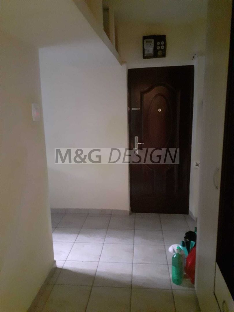 Apartament 1 camera  parter cu balcon si centrala - Poză 7