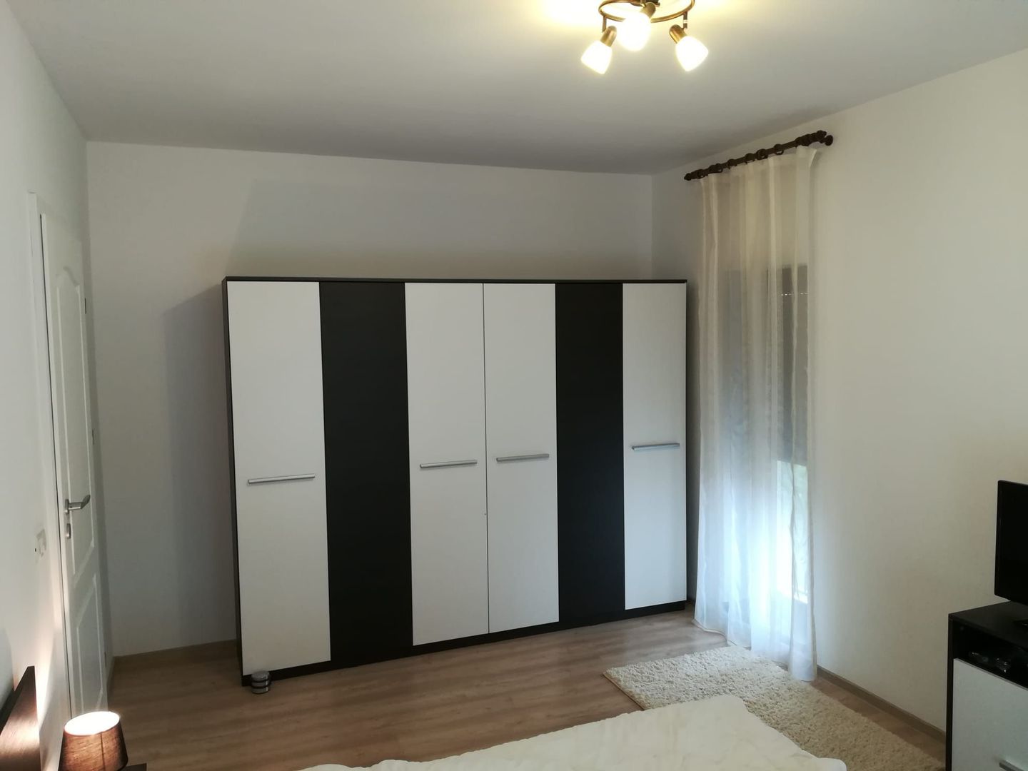 Giroc | 2 camere | Decomandat | Etaj 1 | Mobilat și utilat | Aproape de Daf - Poză 9