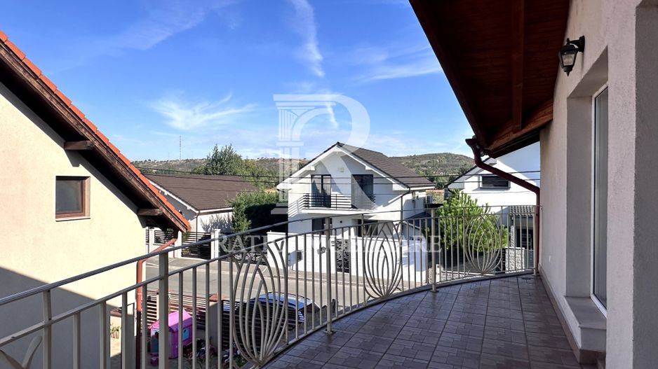 Casa de închiriat cu 4 dormitoare | Cartierul Tineretului | Oradea - Poză 18