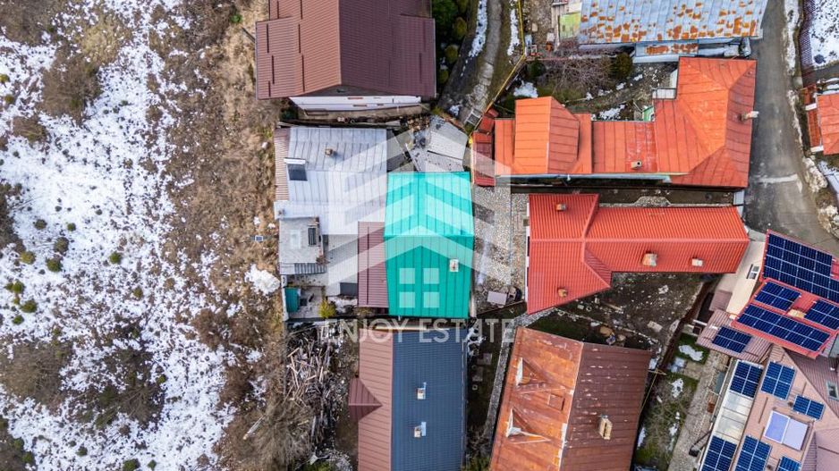 Casă individuală, vedere către Bucegi, la 300 m de Centru, Gară sau Cantacuzino - Poză 34
