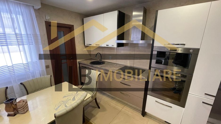 Casa cu 4 camere, 128mp, parcare, Zona Corunca - Poză 10