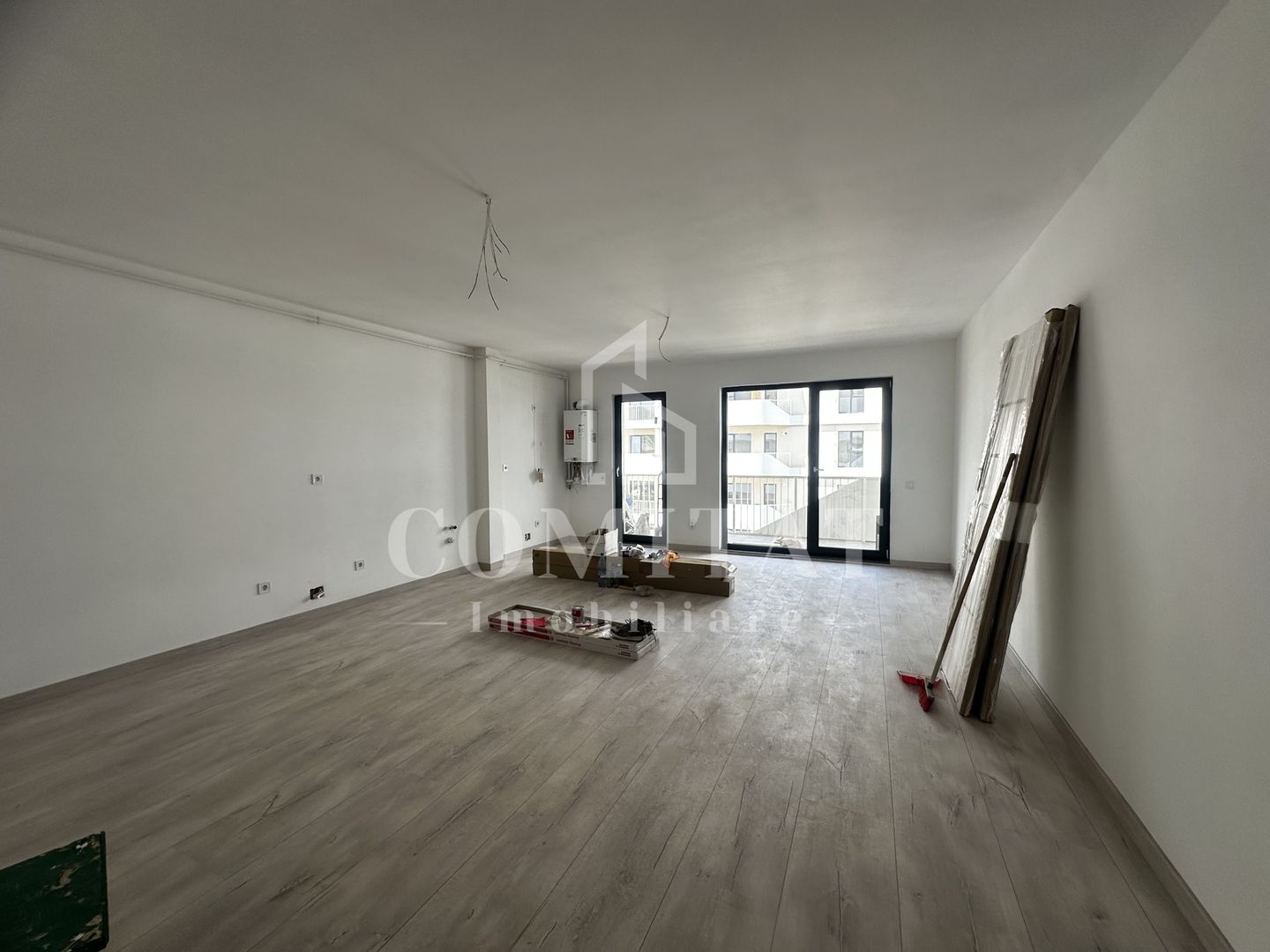 Apartament finisat | Etaj intermediar | Eroilor - Floresti - Poză 3
