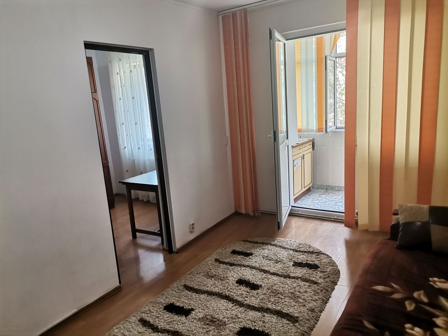 Inchiriere apartament 2 camere, nedecomandat, Exercitiu - Poză 9