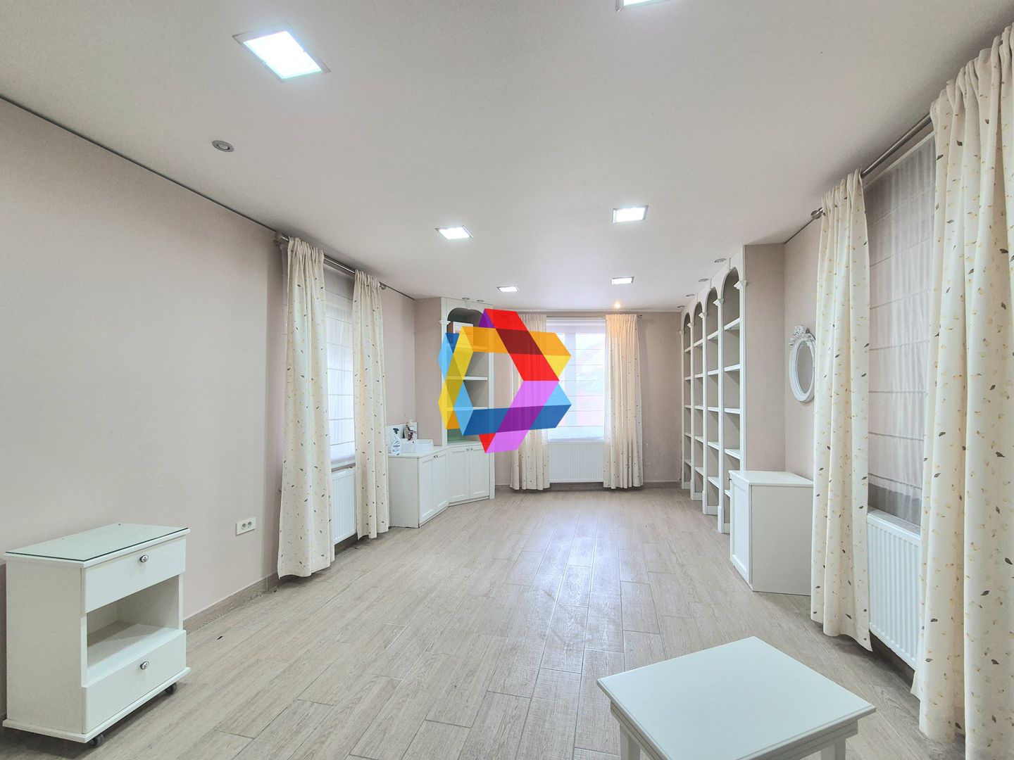 Spatiu comercial la casa - 170 mp - Poză 15