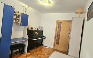 Apartament 3 camere, 67,5 mp plus balcon, Zona Siretului - Poză 5