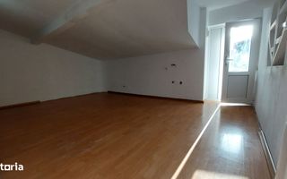 VANZARE CASA P+M | ZONA UNIRII- HALA TRAIAN - Poză 9