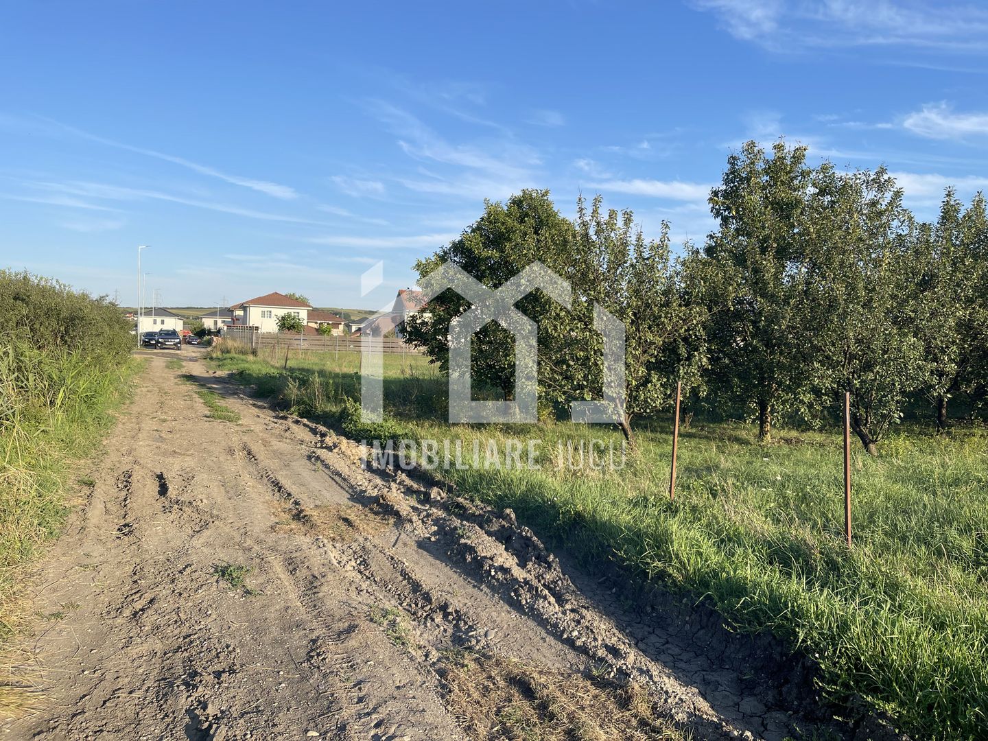 Teren Intravilan 1450mp - Jucu de Mijloc - Poză 3