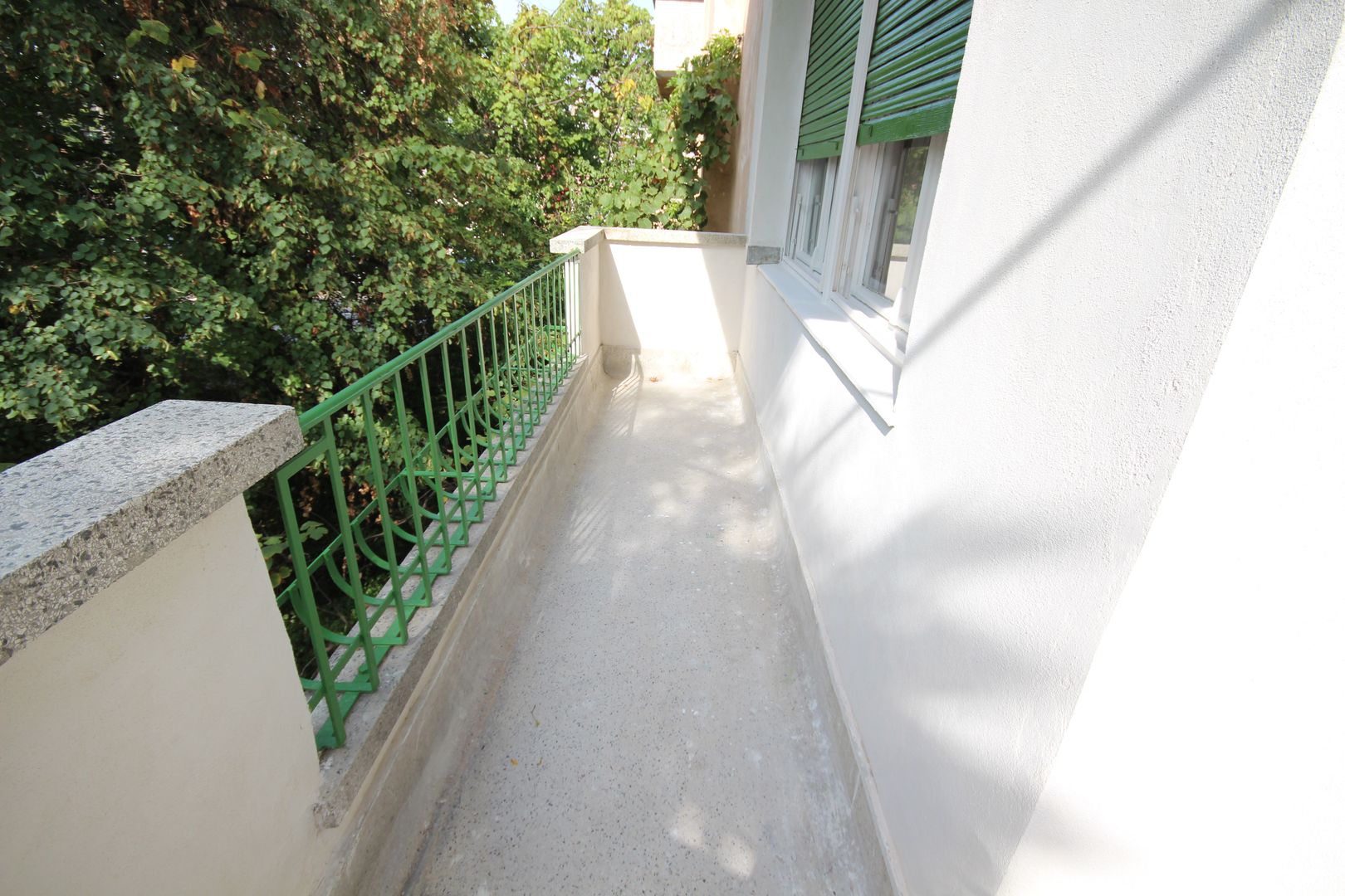 Spatios si renovat - Poză 4
