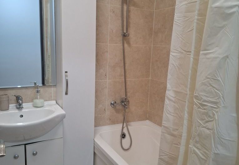 Apartament 2 camere de închiriat Apărătorii Patriei - Poză 6