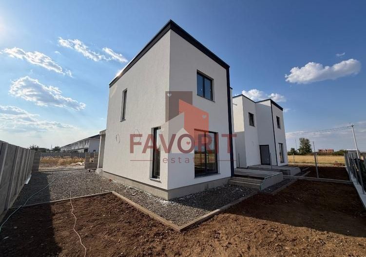 Duplex 4 camere despartit prin camera tehnica | Giroc - Poză 5