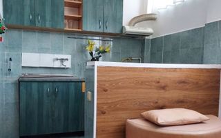 Garsonieră de vânzare în Cluj-Napoca, zona Mănăștur, Piața Flora - Poză 3