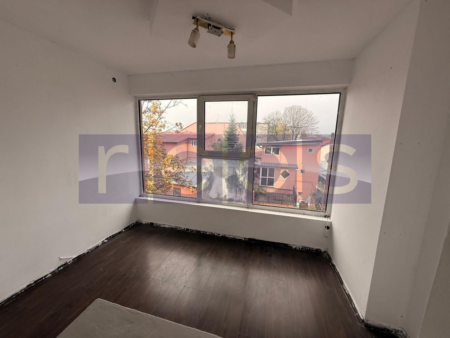 VANZARE VILA P+2+M | AUTORIZATIE EXTINDERE | ZONA BRANCOVEANU - Poză 7