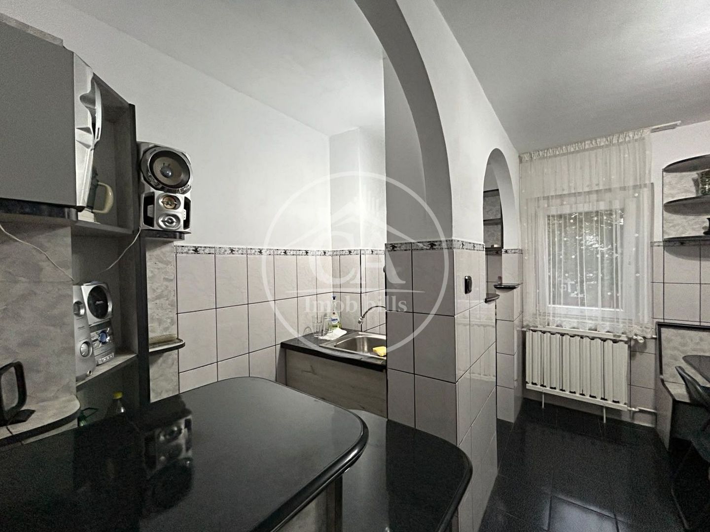 Apartament cu 3 camere de închiriat in zona Rogerius , Oradea - Poză 4