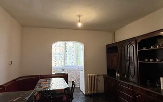 Apartament cu 3 camere de vânzare | Rogerius | Oradea - Poză 1