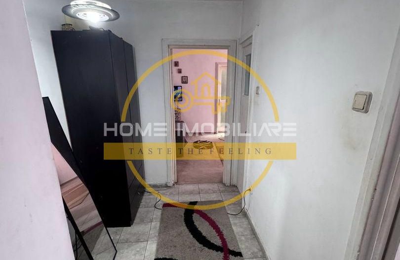 Apartament cu 2 camere / 50mp/ zona Podu Ros - Poză 4