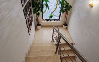 Vila care redefinește echilibrul între rafinament, spațiu și liniște - Poză 31