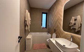 INCHIRIERE VILA ZONA PIPERA - Poză 13