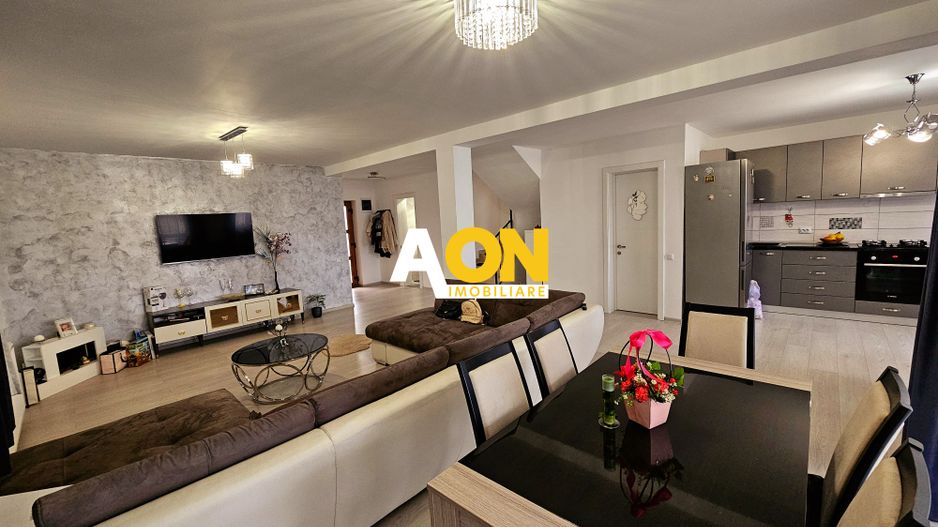 Casa 4 camere, garaj, mobilata, utilata, 311 mp teren, Alba-Micesti - Poză 2