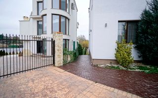 👉 Vilă spectaculoasă pe lac – Ghermănești | 573 mp | Terasă, ponton, - Poză 5