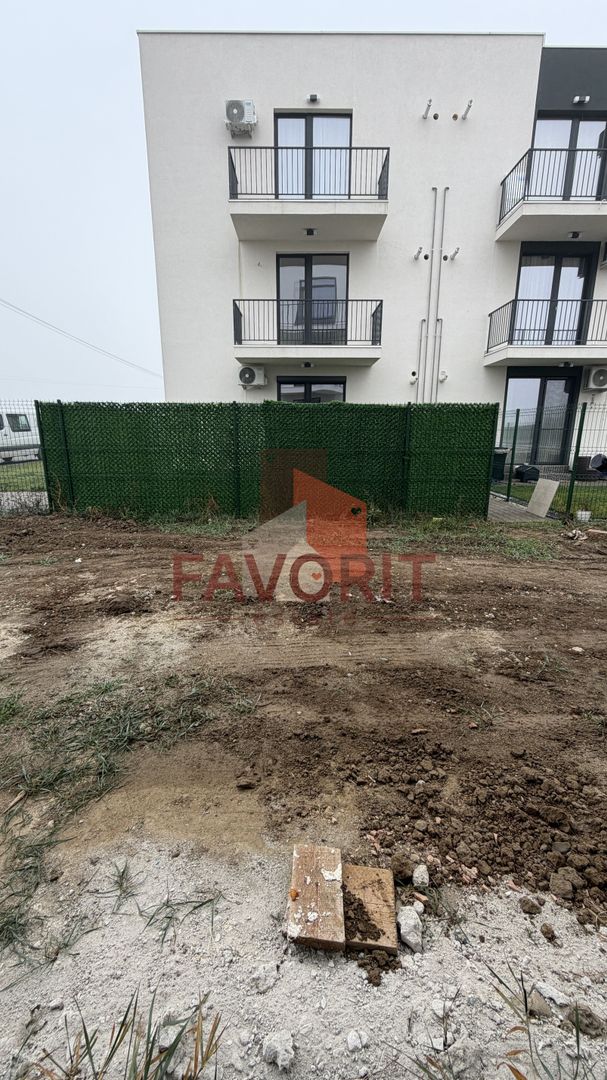 Apartament 2 camere | Decomandat | La asfalt | Curte + 2 locuri de parcare - Poză 12