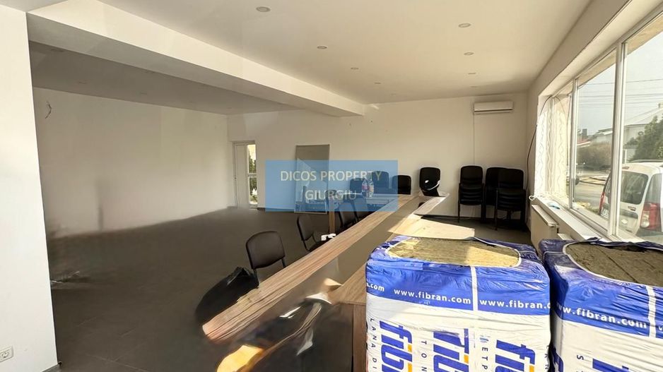 Închiriere spațiu comercial - Satul Remus, lângă rondul spre Cetatea - Poză 2