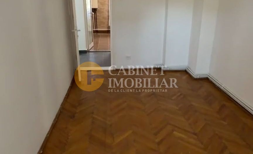 Nicolina 1 - 3 camere decomandat - 2 bai - etaj 3/8 - boxa - Poză 3