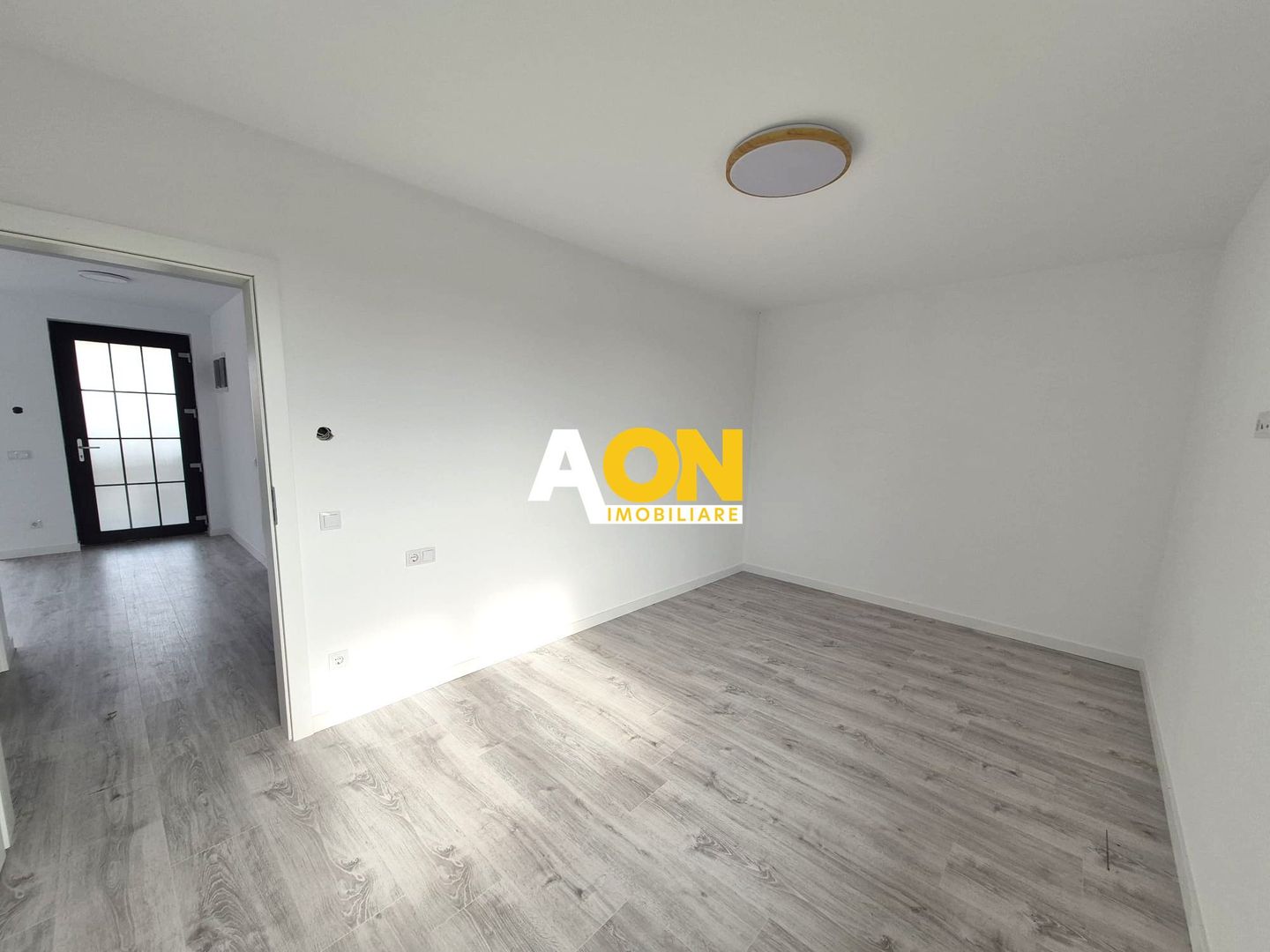 Casa 3 Camere, Teren 353 mp, Toate Utilitatile, Zona Micesti - Poză 11