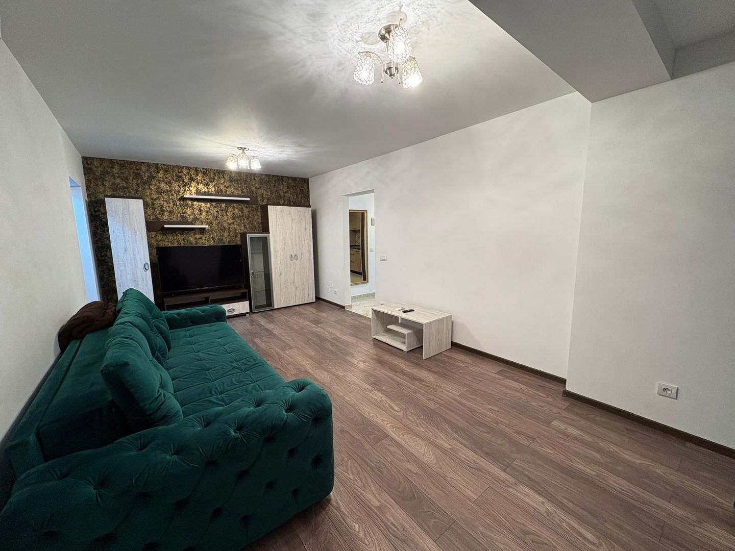 AP. 2 CAMERE P-TA SUDULUI, PRIMA INCHIRIERE,MASINA SPALAT VASE, METROU - Poză 1