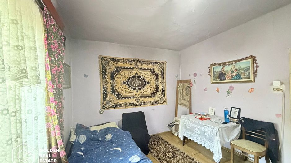 Casa cu 4 camere in Gradiste, comision 0% - Poză 9