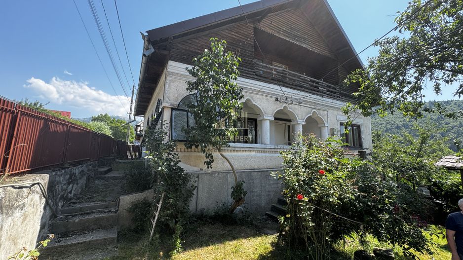 CASA 3 CAMERE, TEREN 1069 MP, COMUNA STOENESTI, ARGES - Poză 34