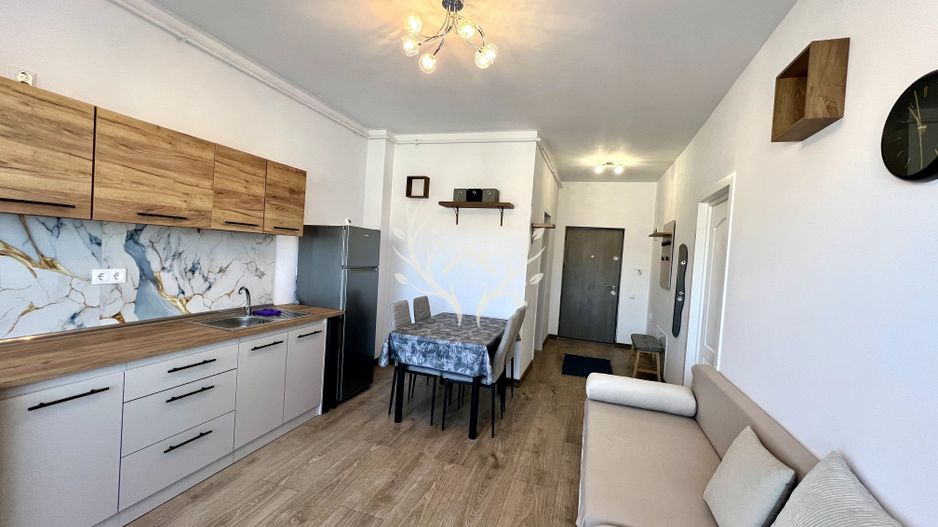 Apartament 2 camere, bloc nou 2025, terasa spatioasa – Str. Eroilor - Poză 2