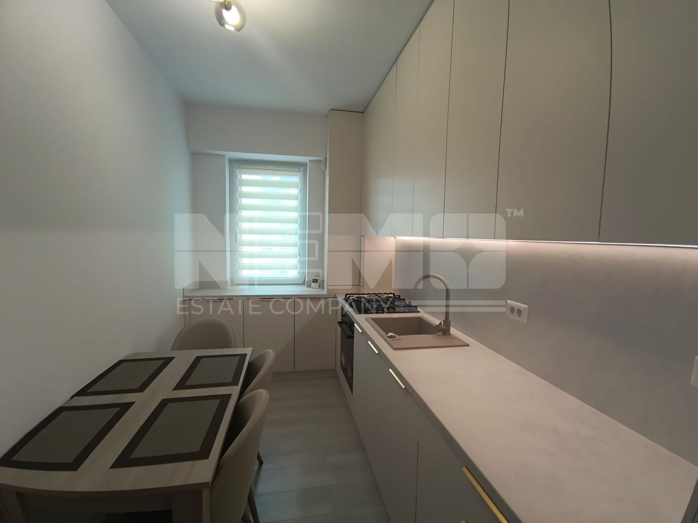 Apartament 2 camere, Laz Residence, prima închiriere, loc de parcare - Poză 8
