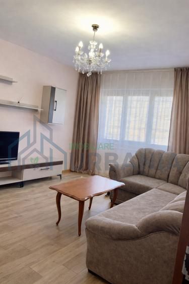 Apartament 3 camere, decomandat și renovat, în Iași - Poză 2