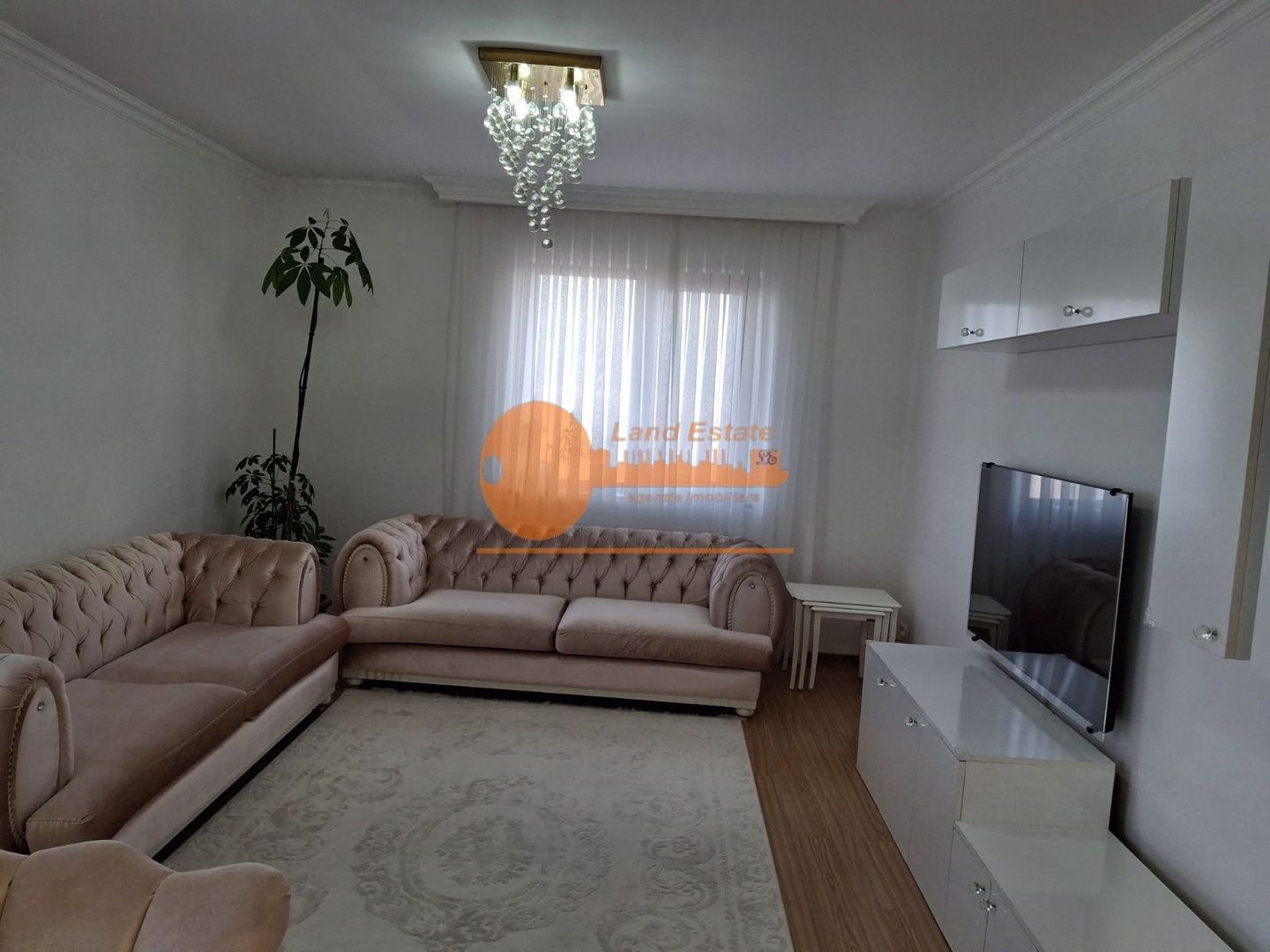 Apartament 3 camere Oltenitei - Sun Plazai-Loc de Parcare Subteran - Poză 2