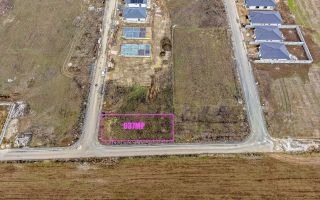 Teren 637 mp | 2 fronturi stradale | Cartier Via Carmina - Poză 1