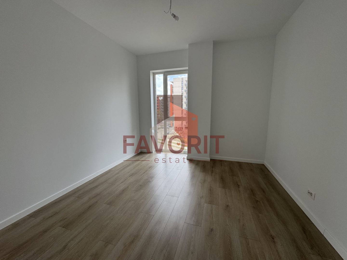 COMISION 0% .  Disponibil imediat. Bloc nou in oras - Poză 5