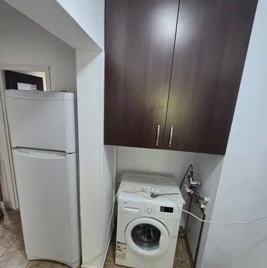 3 camere decomandat Gorjului, lângă metrou, ideal studenți - Poză 4