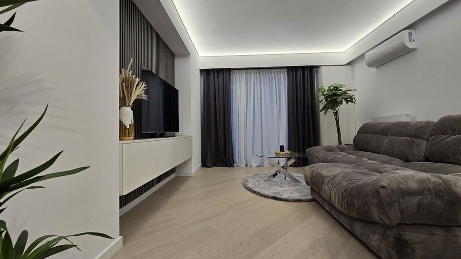 Apartament de inchiriat 2 camere - Cortina North - Poză 8