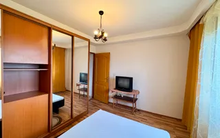 Apartament 2 camere decomandat cu balcon și pivniță în Vasile Aaron - Poză 12