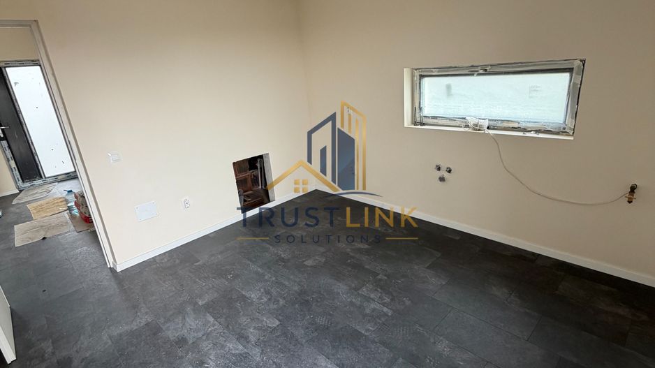 Casa de vanzare 4 camere Finalizata 380mp curte comuna Berceni - Poză 10